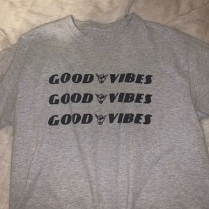 Good vibes gray Brandy Melville tee!!😄😄